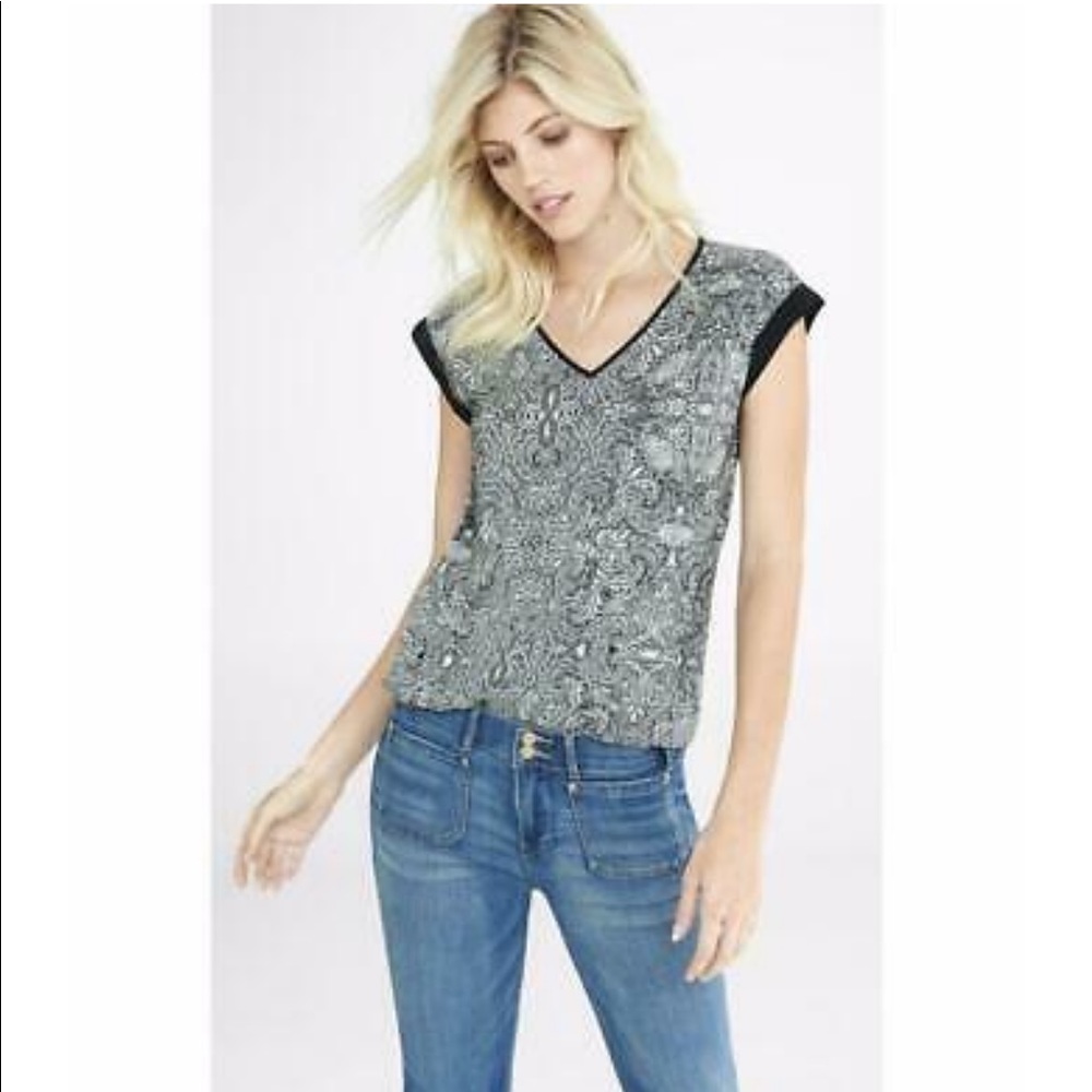 Express V-Neck Folded Sleeve Blouse - Black and White Paisley, Size XS